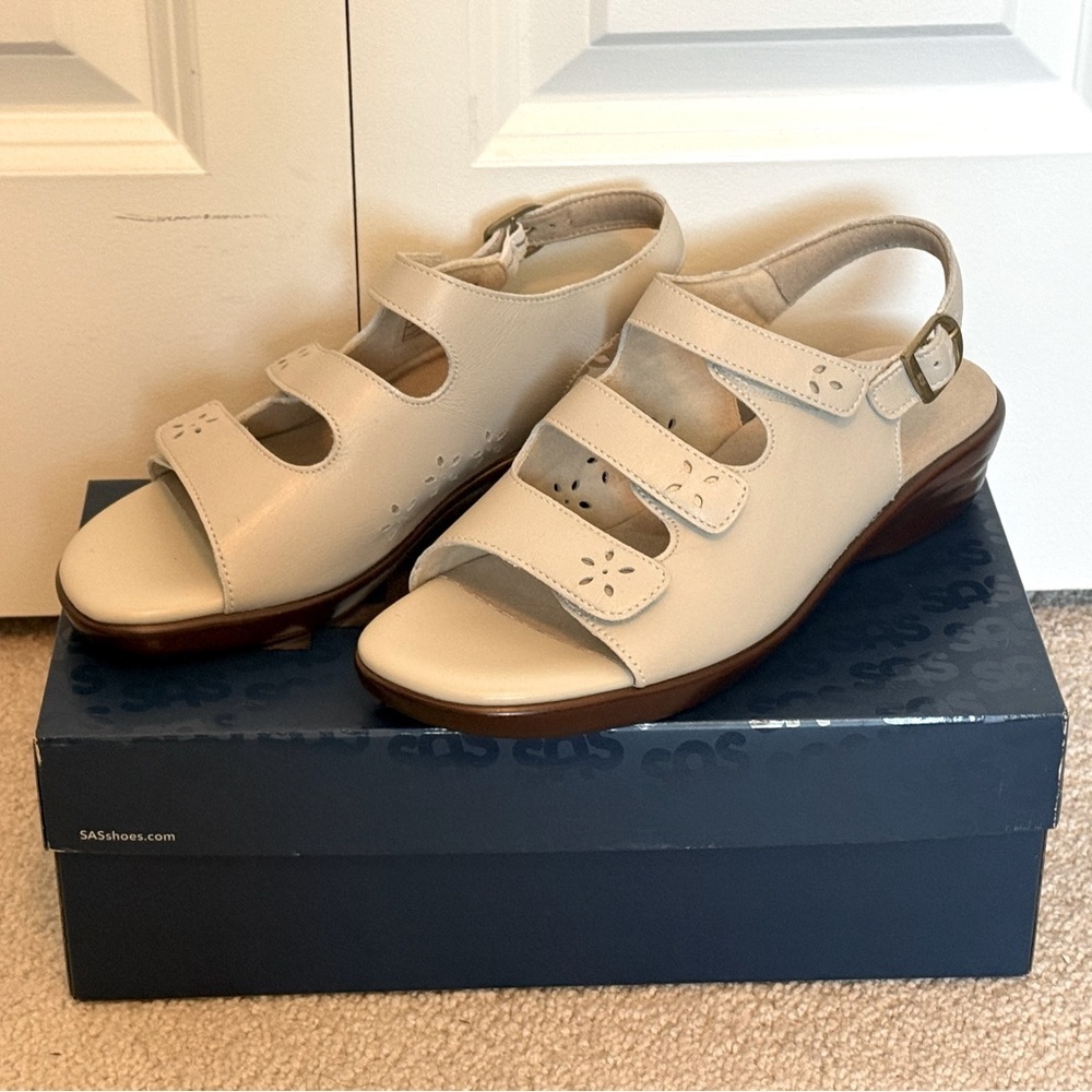 SAS Quatro slingback sandal